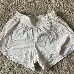 lulu shorts !! great condition